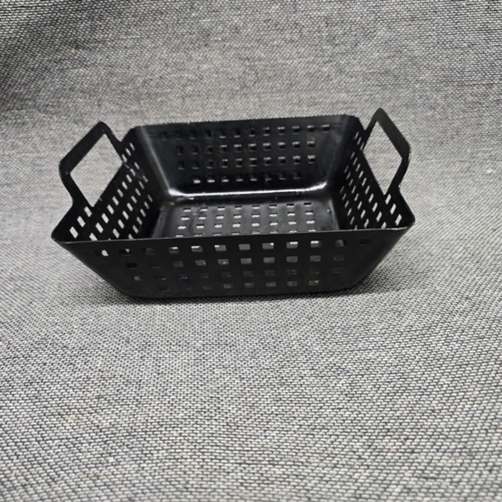 Grill Basket Square BBQ Veggie Tray Small Black Good Metal Perforated‎